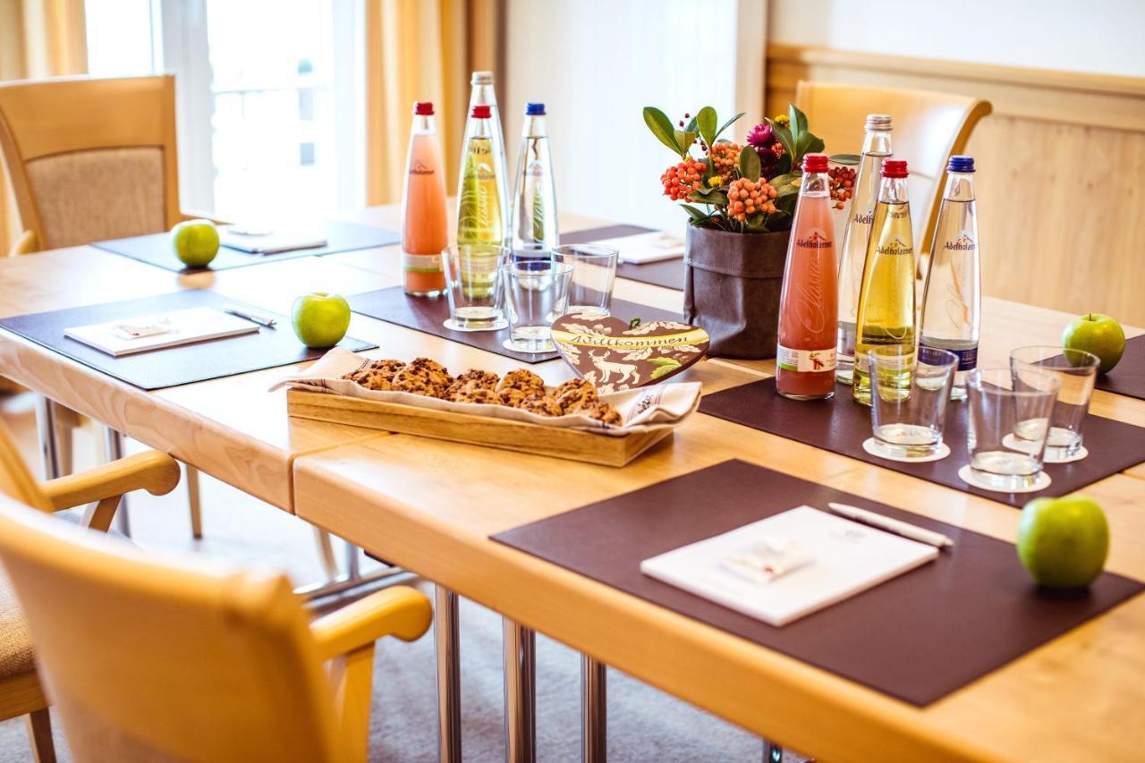 Landgasthof Hotel Gentner Neurenberg Buitenkant foto